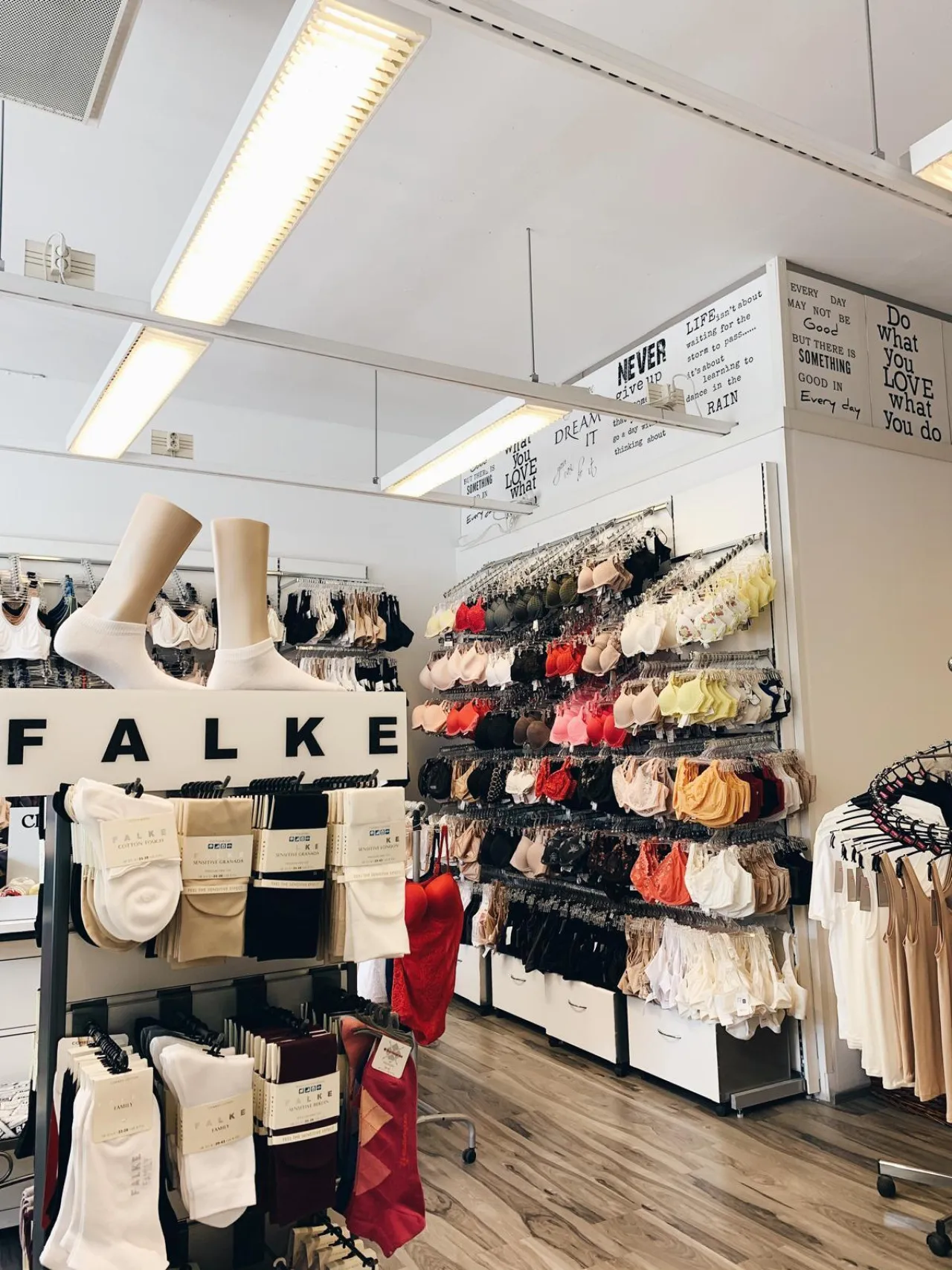 lovisa shop 55 (1)